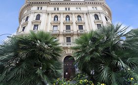 Piazza Bovio 22
